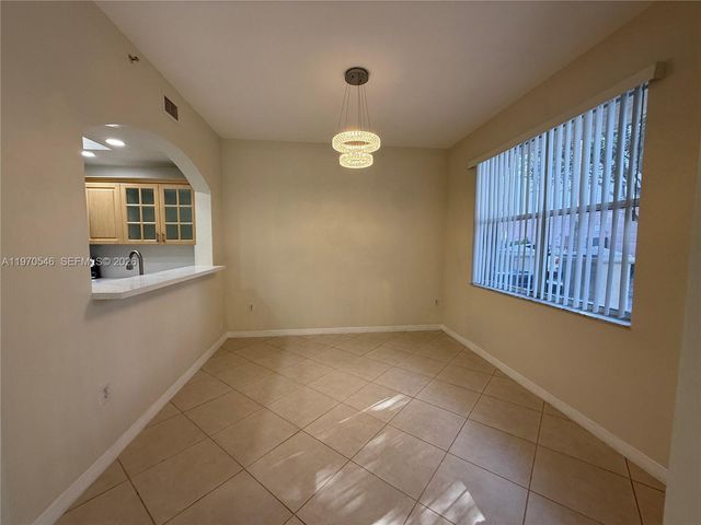 8936 W Flagler St 102, Miami, FL 33174