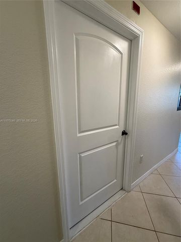 8936 W Flagler St 102, Miami, FL 33174