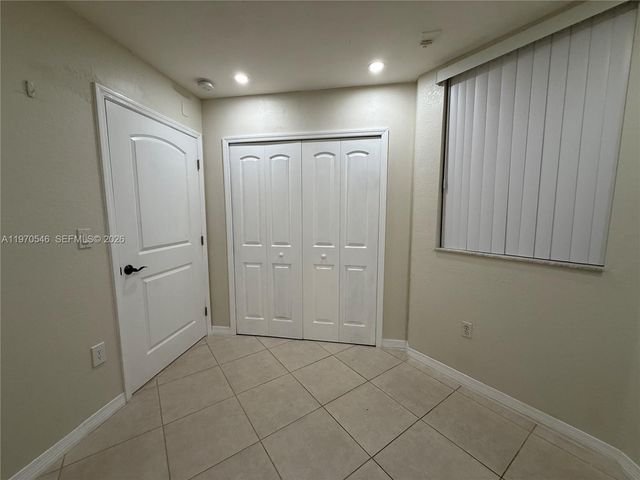 8936 W Flagler St 102, Miami, FL 33174