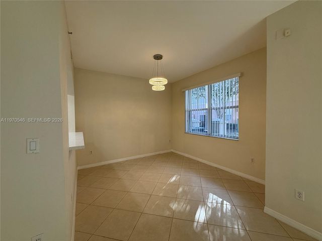 8936 W Flagler St 102, Miami, FL 33174