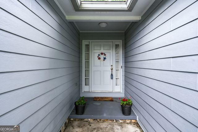 2083 James River Cove, Suwanee, GA 30024