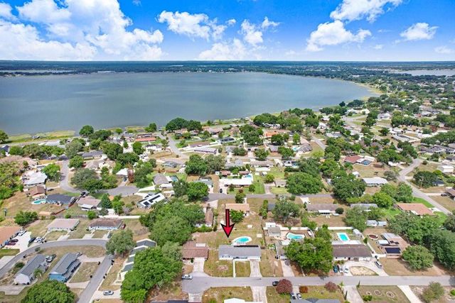 1203 LYNN AVENUE, Auburndale, FL 33823