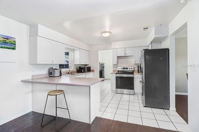 1203 LYNN AVENUE, Auburndale, FL 33823