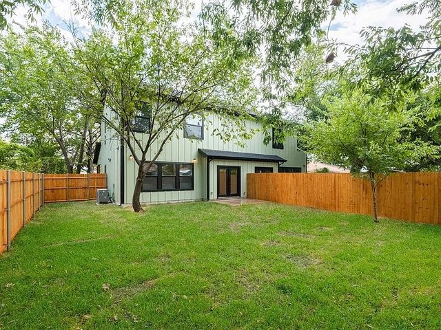 5204 Slate Street, Fort Worth, TX 76114