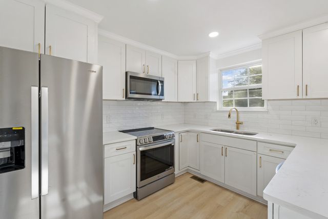 417 Hickory Chase Dr, Madison, TN 37115