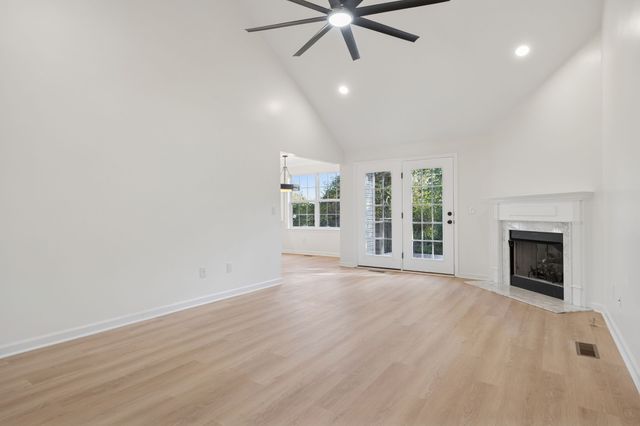 417 Hickory Chase Dr, Madison, TN 37115