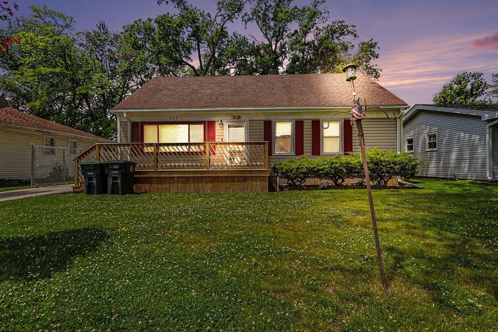 1626 Minnesota Street, Hobart, IN 46342