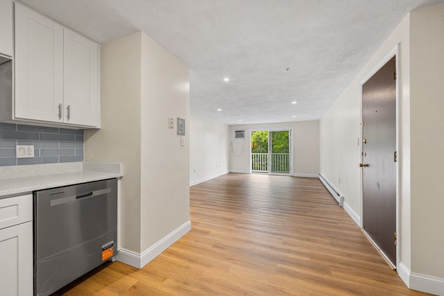 16 Kenmar Dr 138, Billerica, MA 01821
