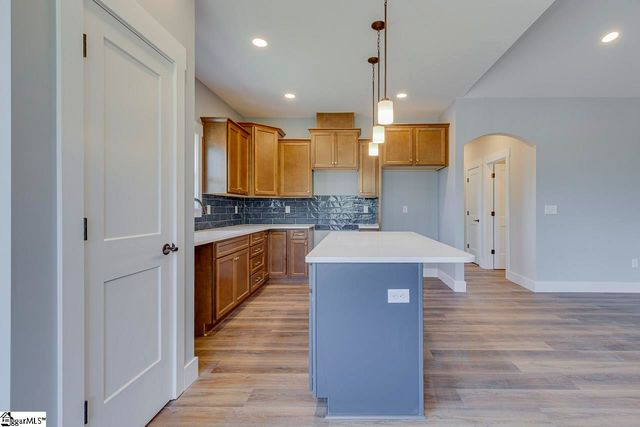 102 Powell Court, Easley, SC 29640