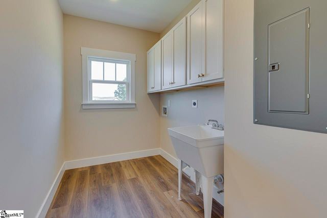 102 Powell Court, Easley, SC 29640