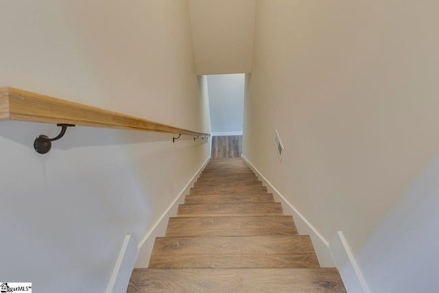 102 Powell Court, Easley, SC 29640
