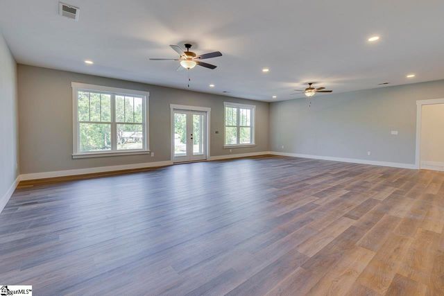 102 Powell Court, Easley, SC 29640