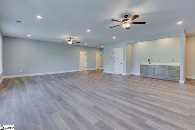 102 Powell Court, Easley, SC 29640