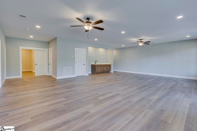 102 Powell Court, Easley, SC 29640