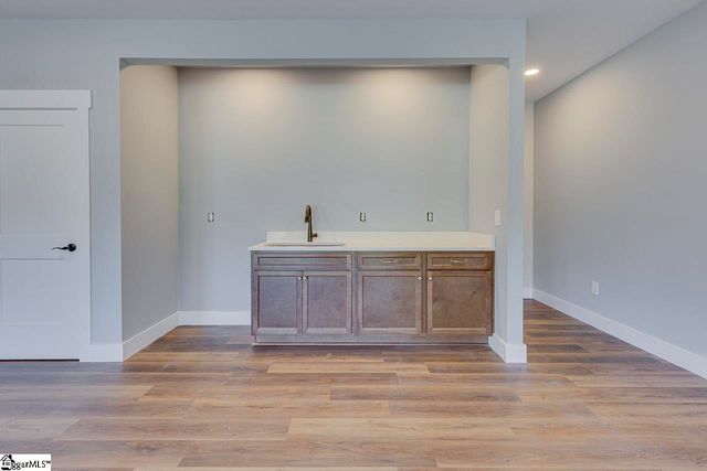 102 Powell Court, Easley, SC 29640