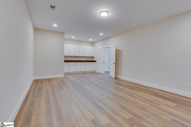 102 Powell Court, Easley, SC 29640