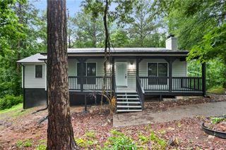 6032 Lakeshore SE Drive, Mableton, GA 30126