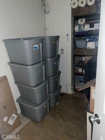 3825 Fountain Avenue, Los Angeles, CA 90029