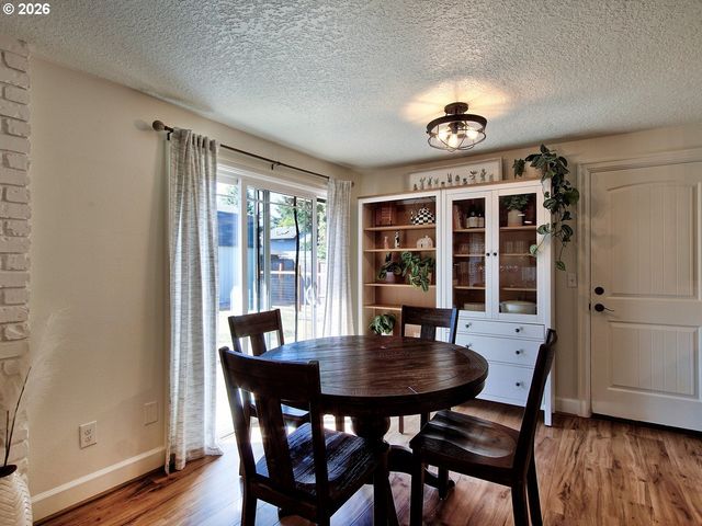 8206 Sw PONCA Ct, Tualatin, OR 97062