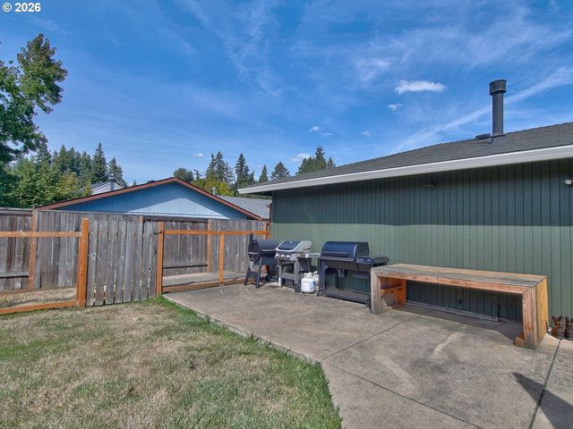 8206 Sw PONCA Ct, Tualatin, OR 97062