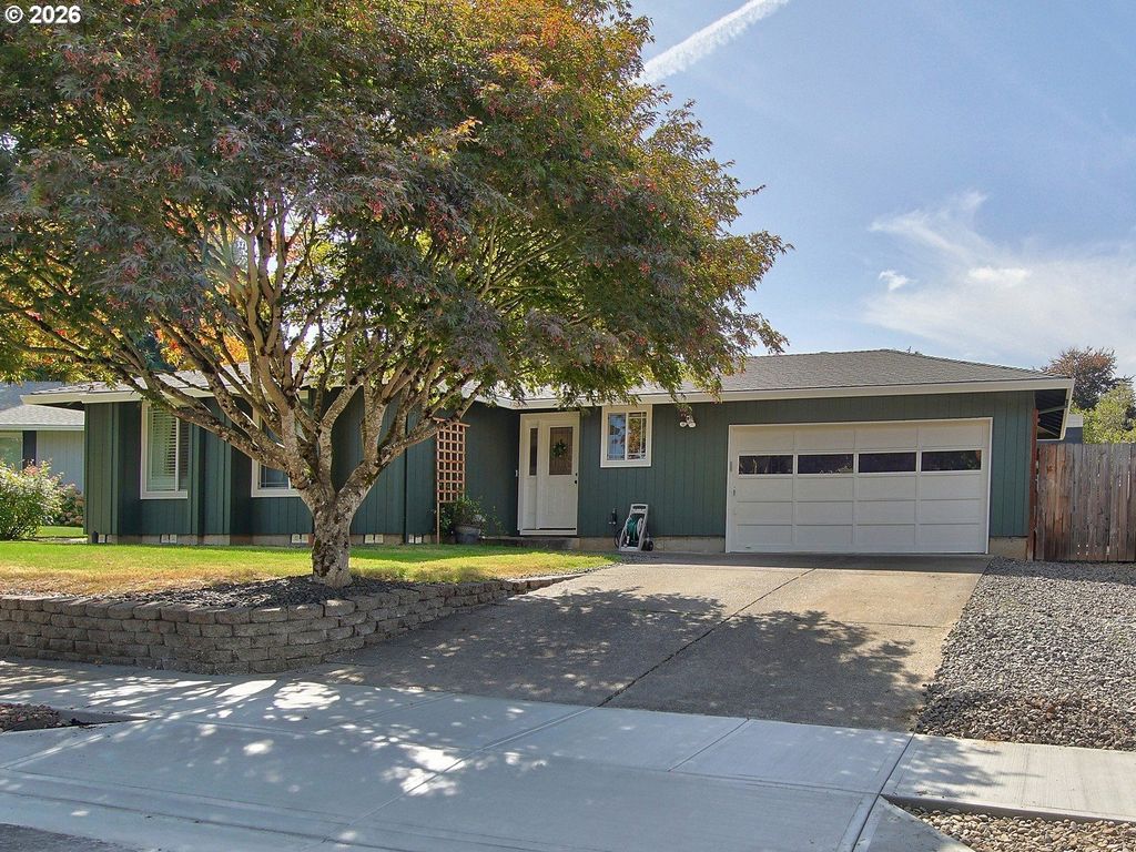 8206 Sw PONCA Ct, Tualatin, OR 97062