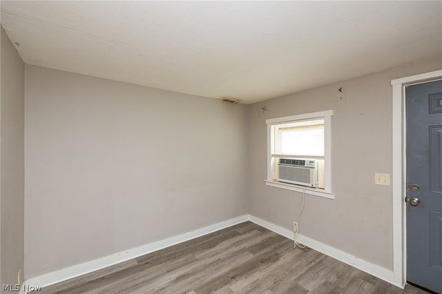 796 Lindsay Avenue, Akron, OH 44306