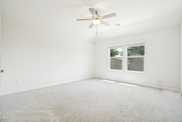 5573 Cypress Willow Bend, Fort Worth, TX 76126