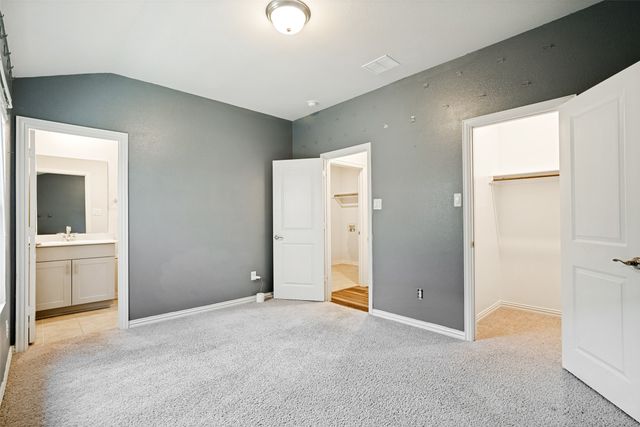 5573 Cypress Willow Bend, Fort Worth, TX 76126