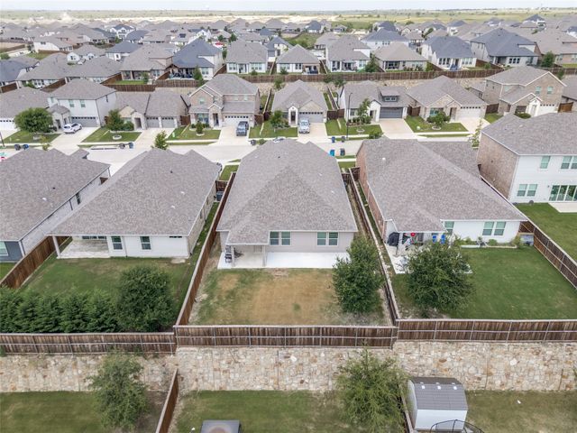 5573 Cypress Willow Bend, Fort Worth, TX 76126