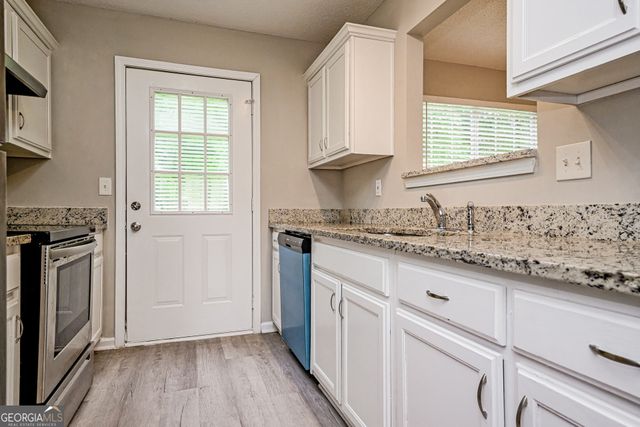 5866 Waggoner Court, Rex, GA 30273