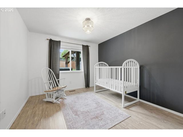 12621 Sw SORREL DOCK Ct, Portland, OR 97223