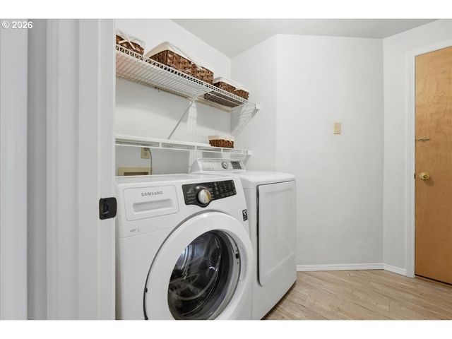 12621 Sw SORREL DOCK Ct, Portland, OR 97223