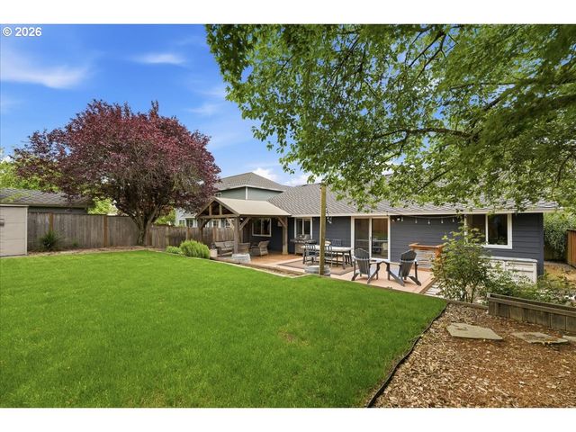 12621 Sw SORREL DOCK Ct, Portland, OR 97223