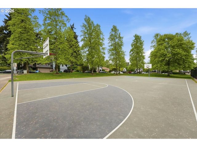 12621 Sw SORREL DOCK Ct, Portland, OR 97223