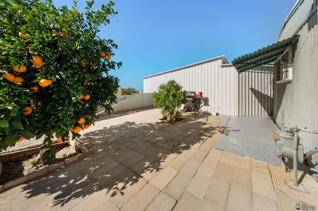 3658 S Yucca Dr, Yuma, AZ 85364