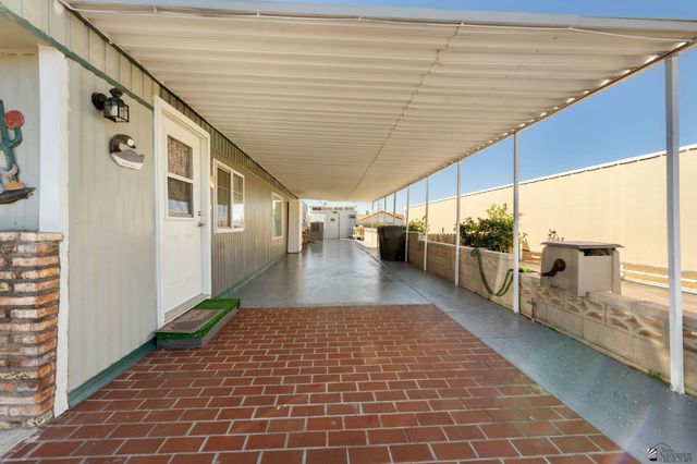 3658 S Yucca Dr, Yuma, AZ 85364