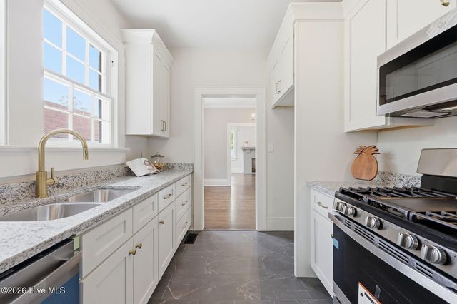 205 E 11th Street, Washington, NC 27889
