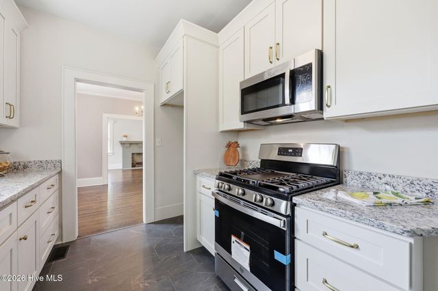205 E 11th Street, Washington, NC 27889