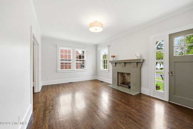 205 E 11th Street, Washington, NC 27889