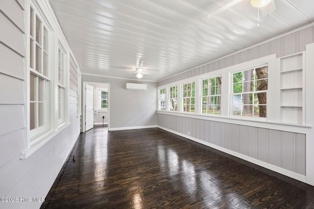 205 E 11th Street, Washington, NC 27889