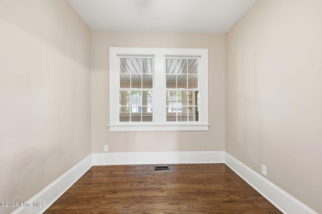 205 E 11th Street, Washington, NC 27889