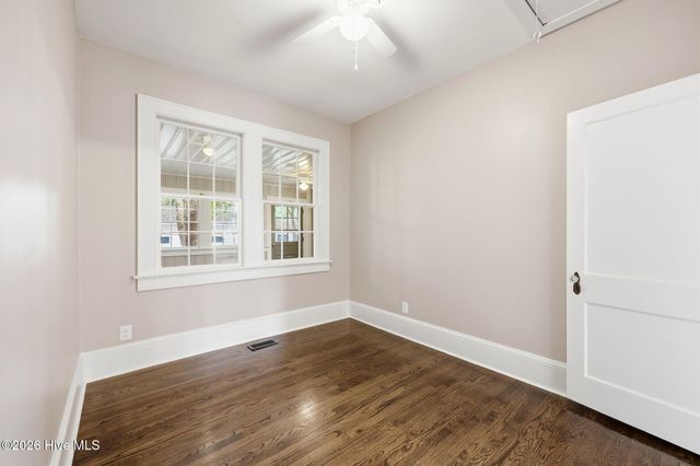 205 E 11th Street, Washington, NC 27889
