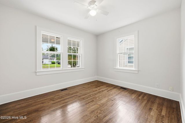 205 E 11th Street, Washington, NC 27889
