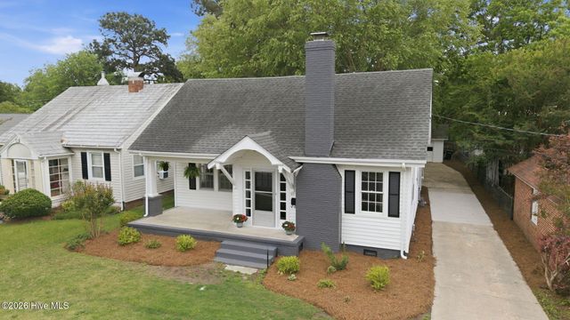 205 E 11th Street, Washington, NC 27889