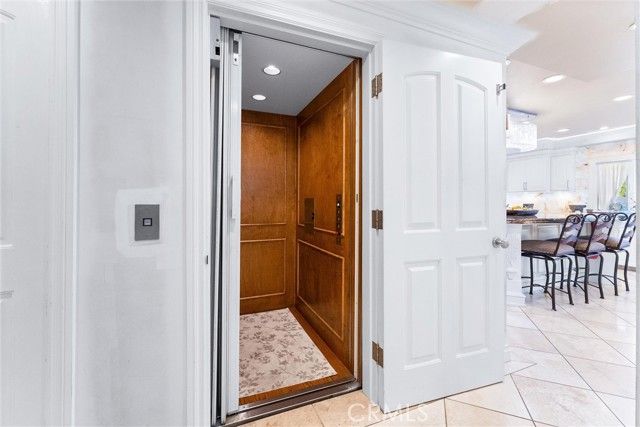 3781 Ragtime Circle, Huntington Beach, CA 92649