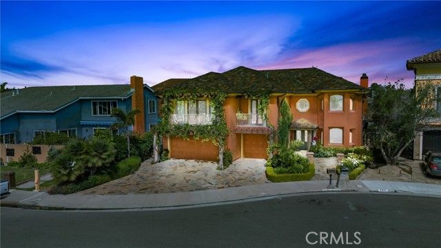 3781 Ragtime Circle, Huntington Beach, CA 92649