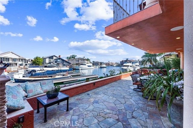 3781 Ragtime Circle, Huntington Beach, CA 92649