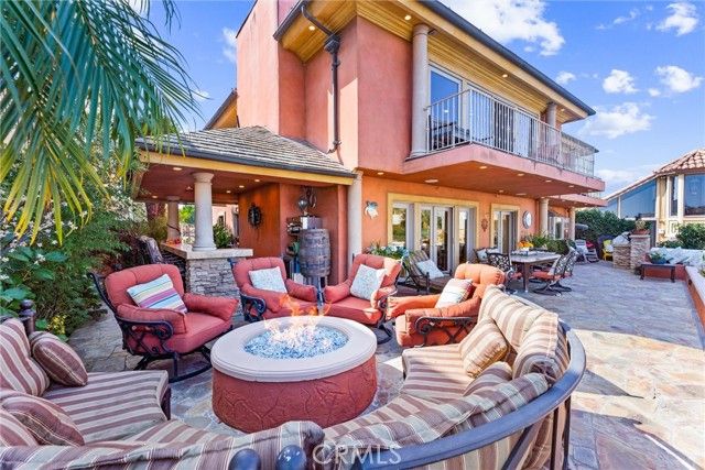 3781 Ragtime Circle, Huntington Beach, CA 92649