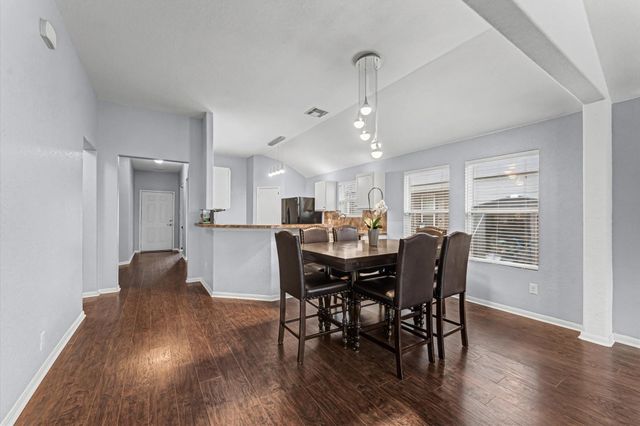 16758 N Blue Jay Drive, Conroe, TX 77385