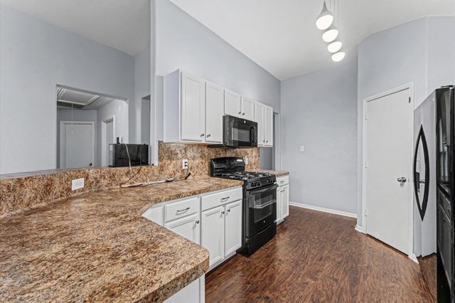 16758 N Blue Jay Drive, Conroe, TX 77385